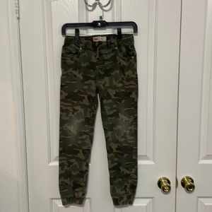 Boy Levi camo joggers 12 regular